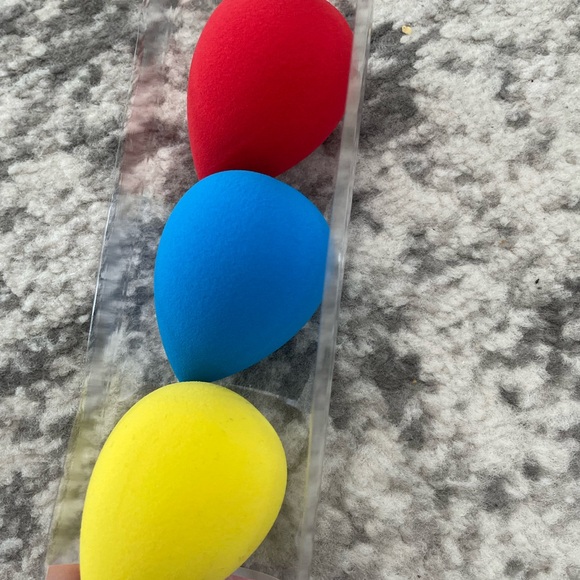 3/$30! - 3 brand new makeup sponges. - Picture 2 of 3